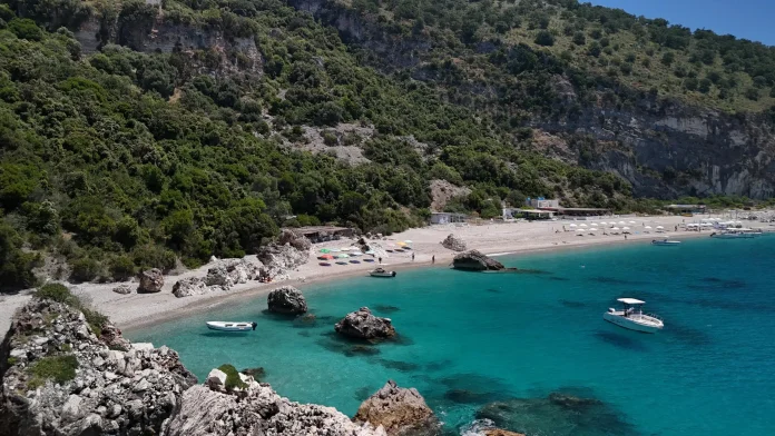 2ec9e72bbe19cbae4c129f9bbabc7d4f6f27ebea66e2b28eb135affcab89b0db