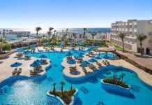 Єгипет, DoubleTree by Hilton Sharks Bay Resort 5*