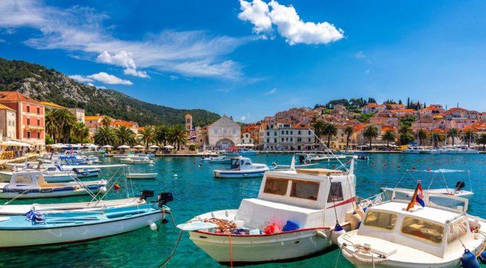 Автобусний тур зі Львова «Хорватія… Мить насолоди. Острів Хвар»