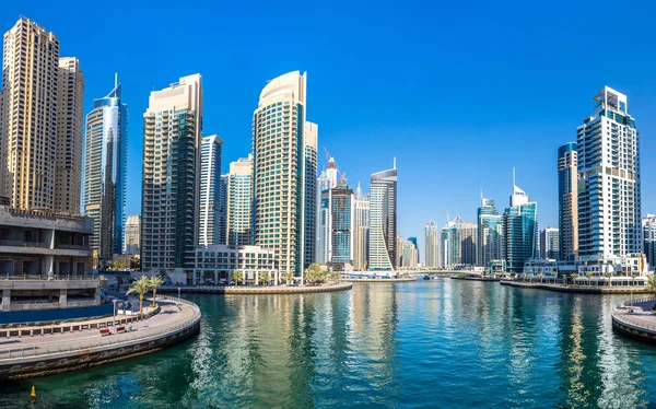 depositphotos_126693326-stock-photo-panorama-of-dubai-marina